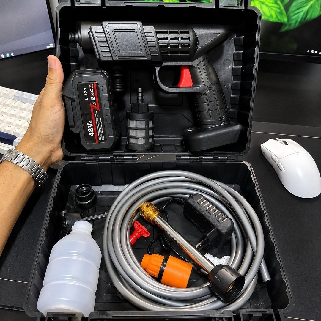 Lavadora Portátil Lava Jato De Alta Pressão 2 Baterias Preto 127/220v