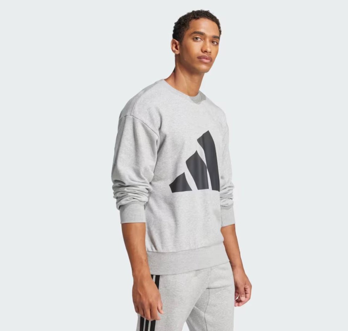 MOLETINHO ESSENTIALS BIG LOGO