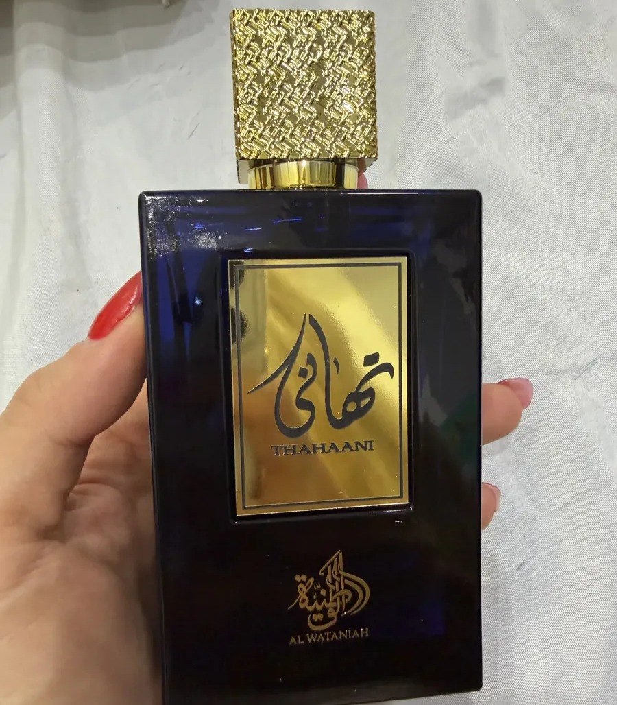 Perfume Árabe Thahaani Eau de parfum Masculino - 100ml