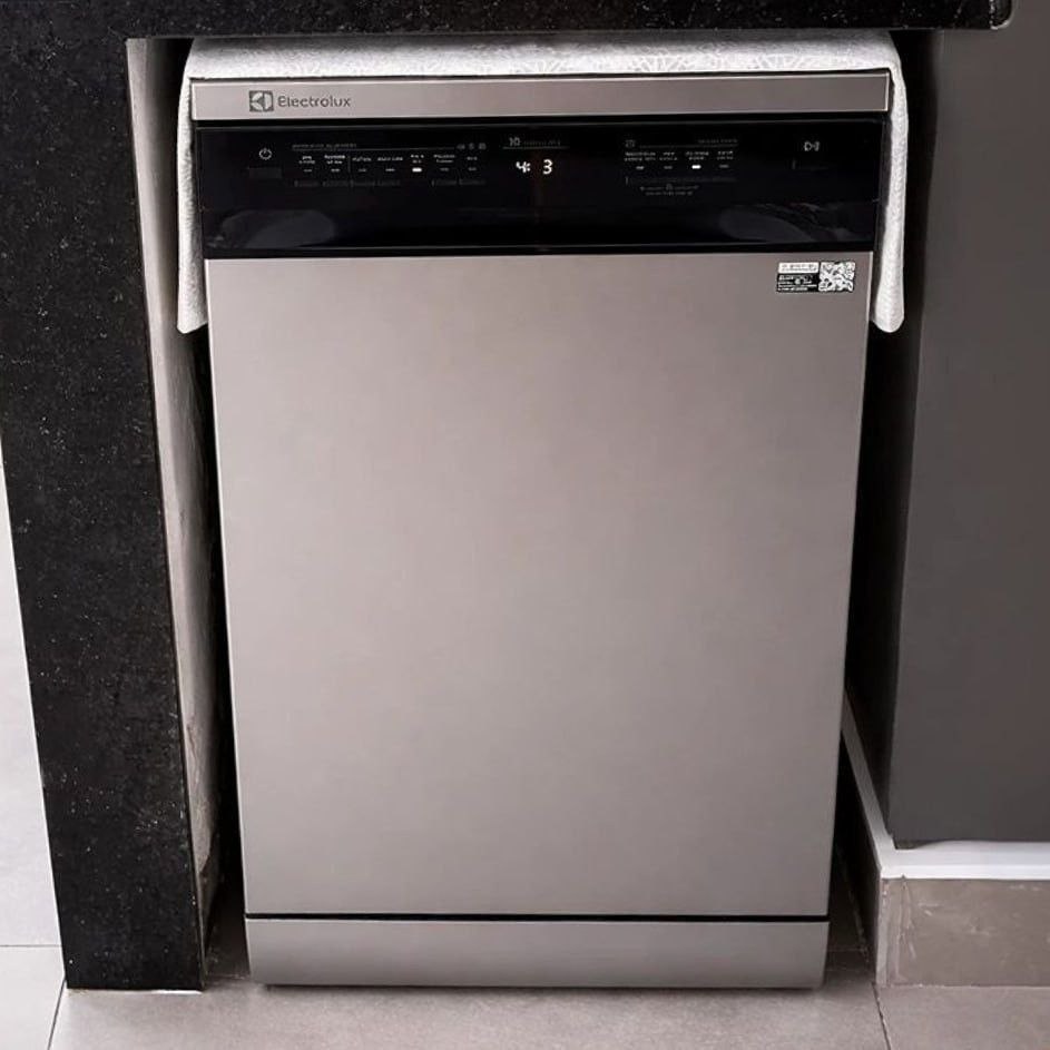 Lava-louça Electrolux 10 Serviços Inox Lava E Seca 50' Ls10e Cor Prateado