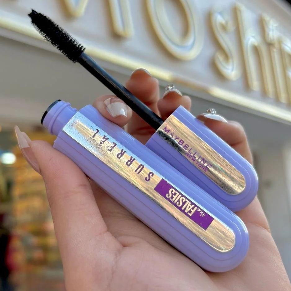 Maybelline NY The Falsies Surreal Máscara de Cílios Efeito 3D Lavável - Cor Preta