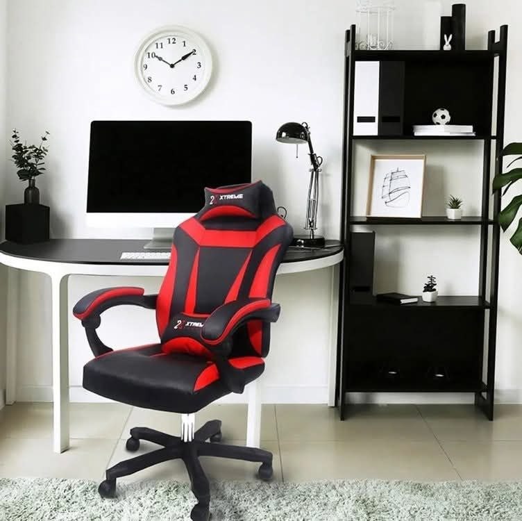 Cadeira De Escritório Xtreme Gamer Ergonômica Vermelha Com Estofado De Couro Sintético Ver...