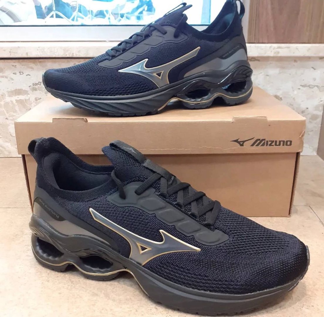 Tênis de Corrida Masculino Mizuno Wave Invictus 4