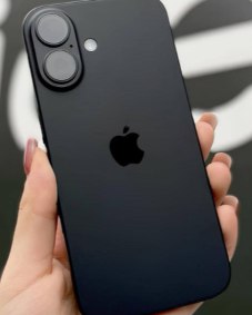 Apple iPhone 16 (128 GB) – Preto