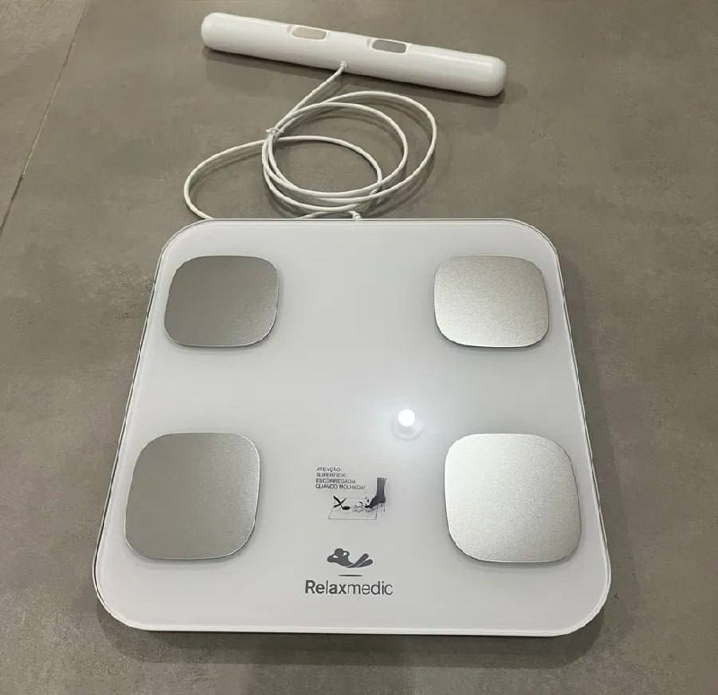 Balança De Bioimpedância Profissional 8 Sensores Digital App - Relaxmedic