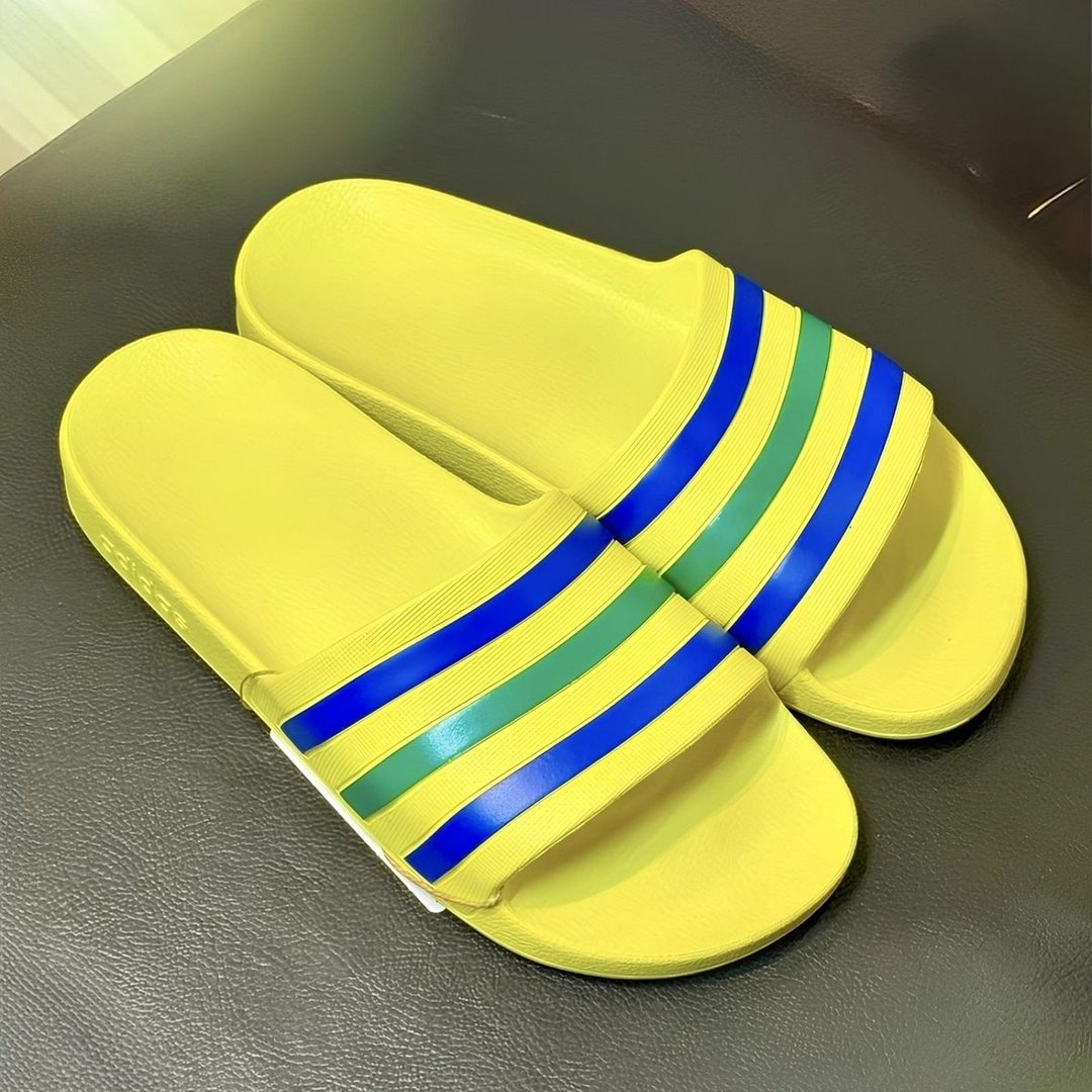 Chinelo Adidas Adilette Unissex