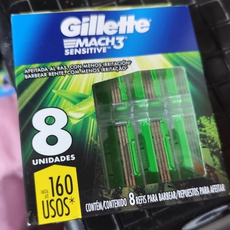 Gillette Mach3 Sensitive Carga Aparelho de Barbear com Aloe 8 Unidades