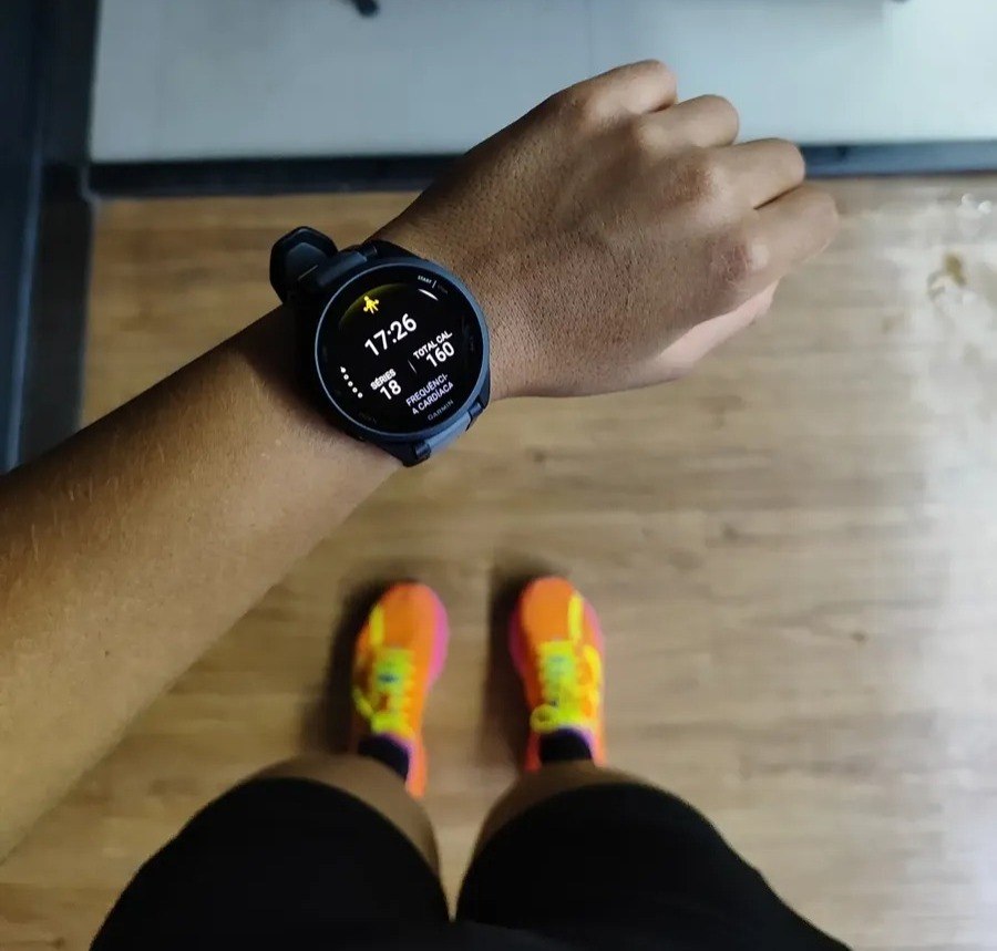 Smartwatch Garmin Forerunner 165