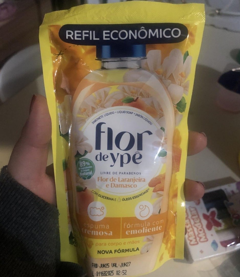Sabonete Líquido Flor de Ypê Flor de Laranjeira e Damasco Refil 200ml