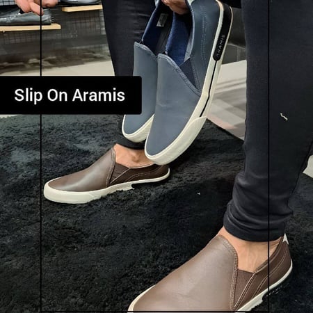 Tênis Aramis Stripe Slip On Marrom