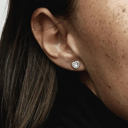 Brinco de Coração Elegância Eterna Pandora
