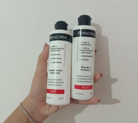 Kit Shampoo E Condicionador Antiqueda Aq-01