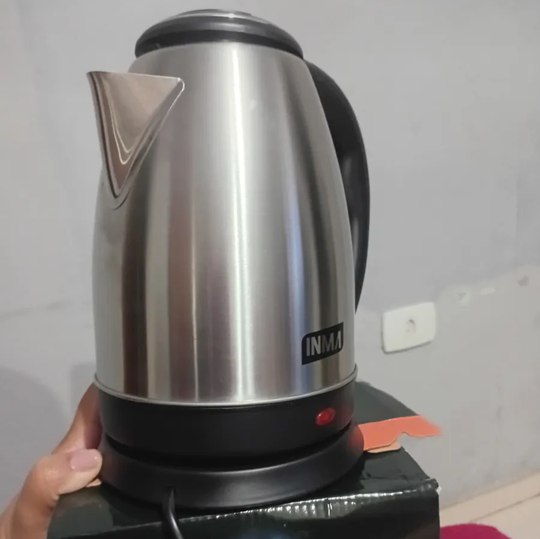 Chaleira Elétrica Inma 1.8l Aço Inoxidável  Prateada - 110v