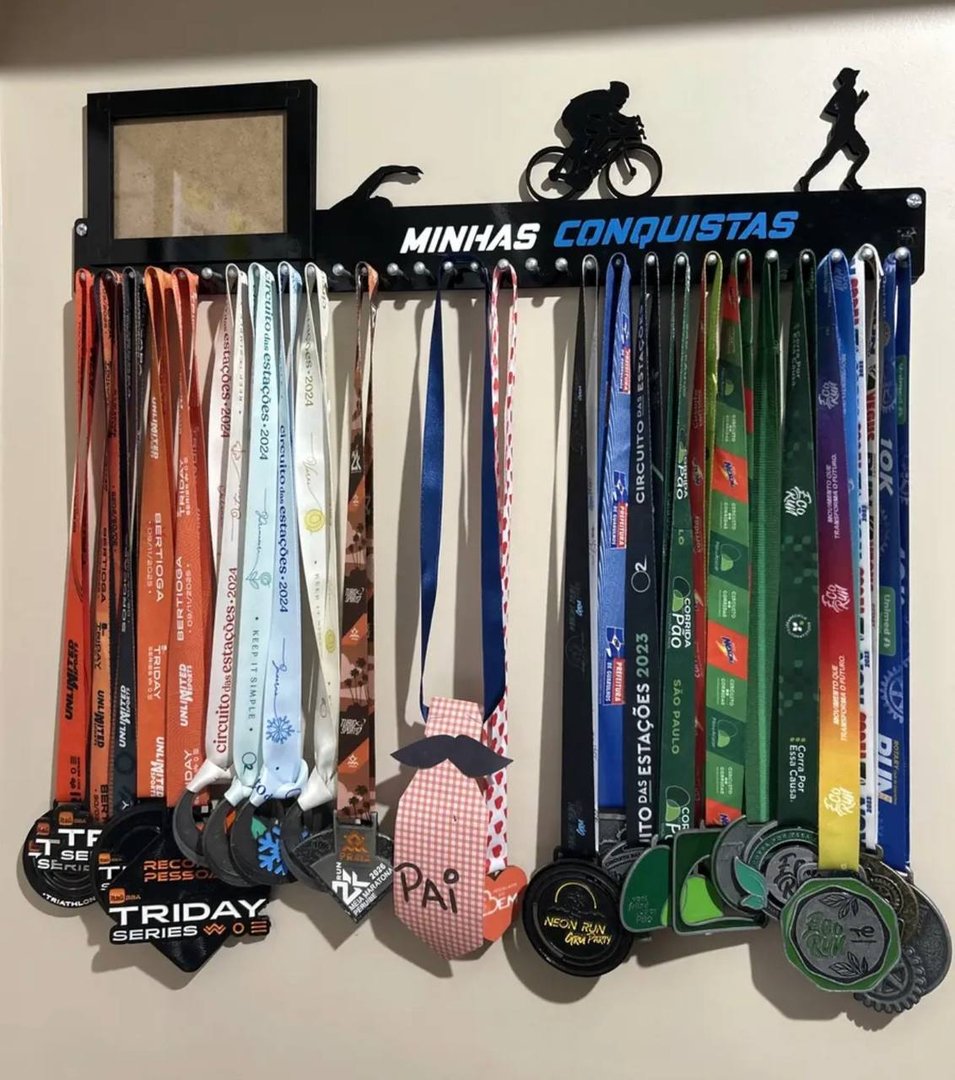 Porta Medalhas Triathlon Para Até 100 Medalhas, Cor Preto