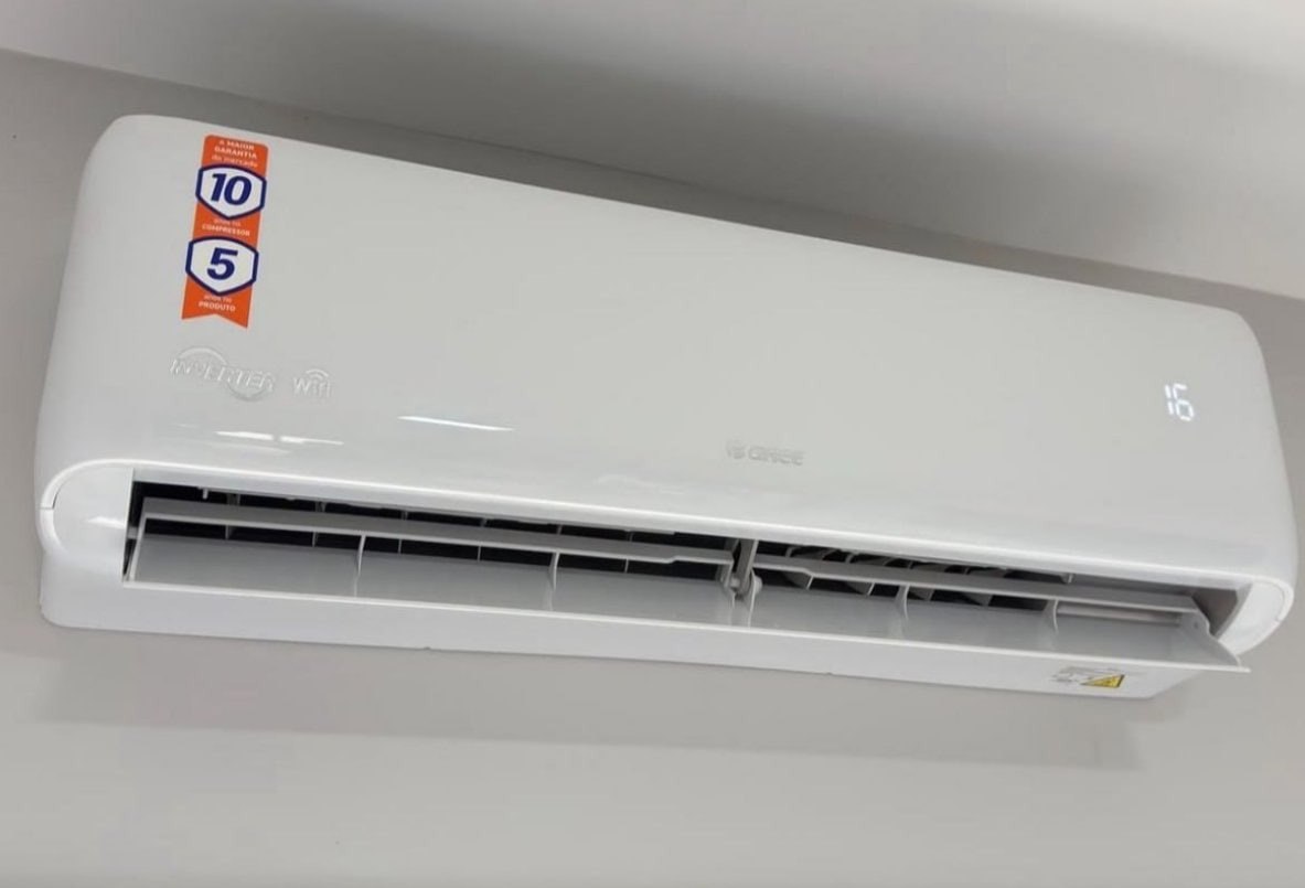 Ar Condicionado Split Gree 9000 BTU Inverter Wi-Fi Frio 220V R32