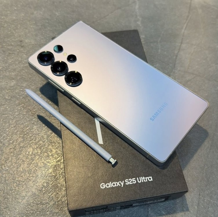 Celular Samsung Galaxy S25 Ultra 5G, 256GB, 12GB RAM, Câmera Quádrupla de 200+50+10+50, Te...