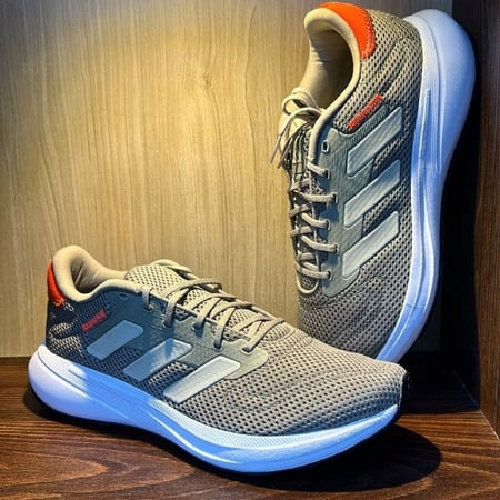 Tenis Masculino adidas Response Runner