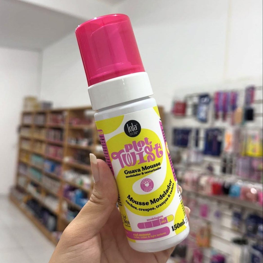 Plot Twist Guava Mousse Modeladora 150ml , Lola Cosmetics