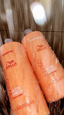 Kit Wella Pro Invigo Enrich Shampoo 1L + Condicionador 1L