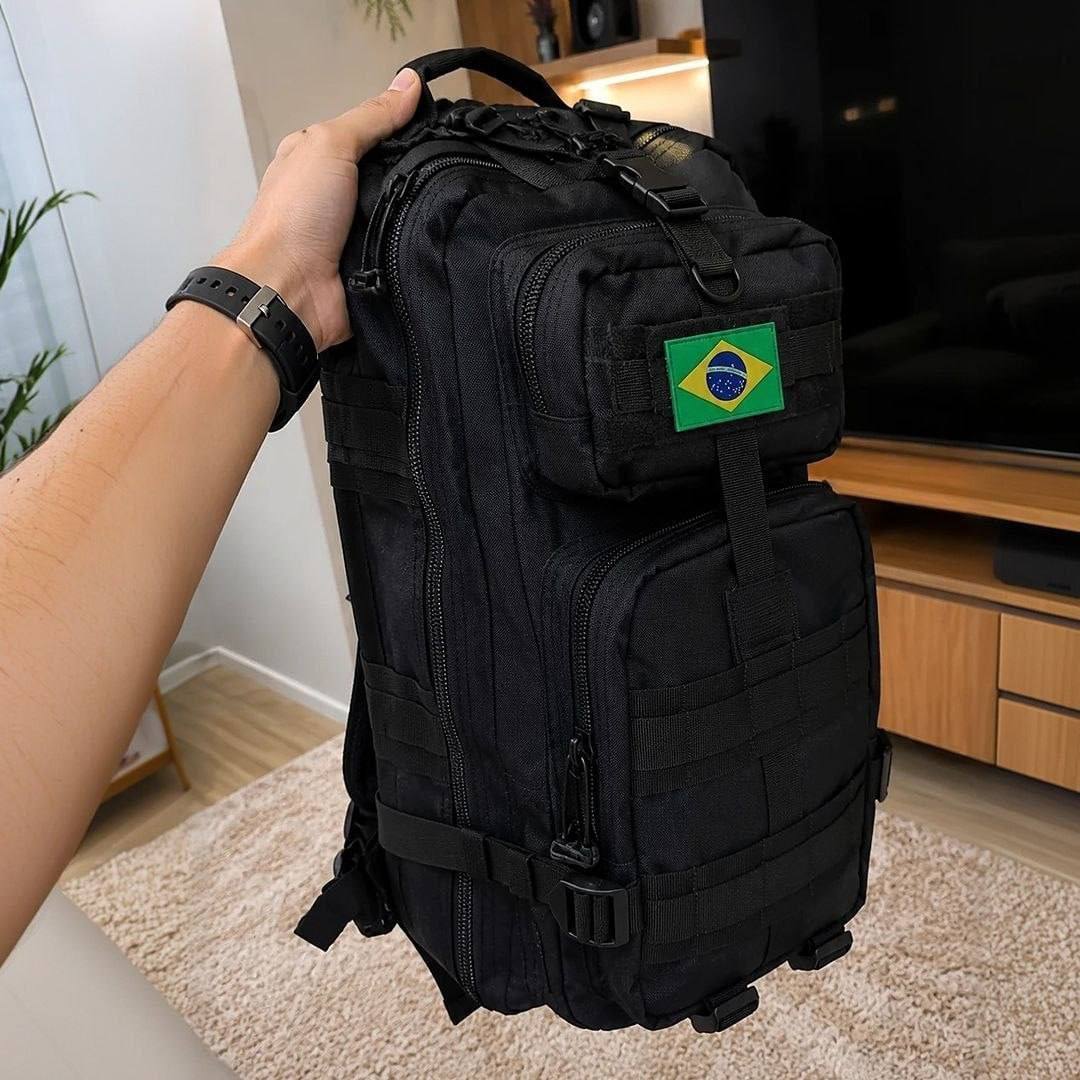 Mochila Tática Militar Resistente Impermeável 30 Litros Bolsa Escola Faculdade Trabalho Super Reforçada Bandeira Brasil Brinde Preta Utilizzei Preto