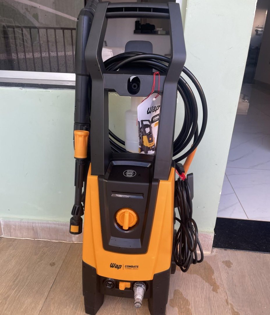 WAP Lavadora de Alta Pressão COMBATE TURBO 2600 Motor de Indução - 220v