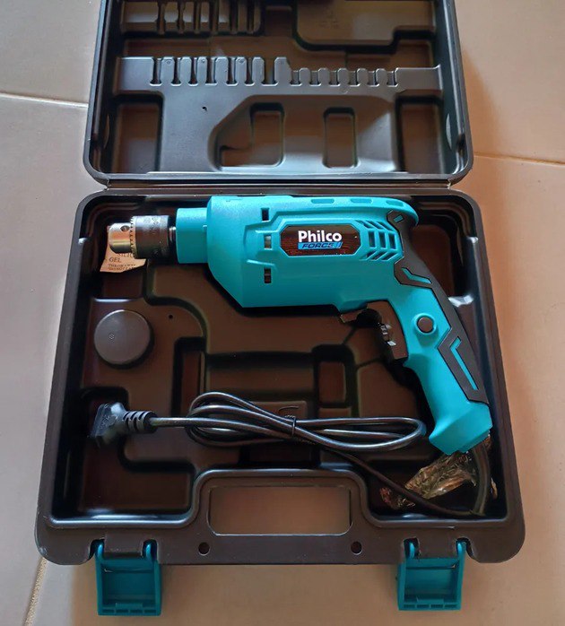 Furadeira Philco Force 650w 2800rpm Com Maleta Azul - 110v