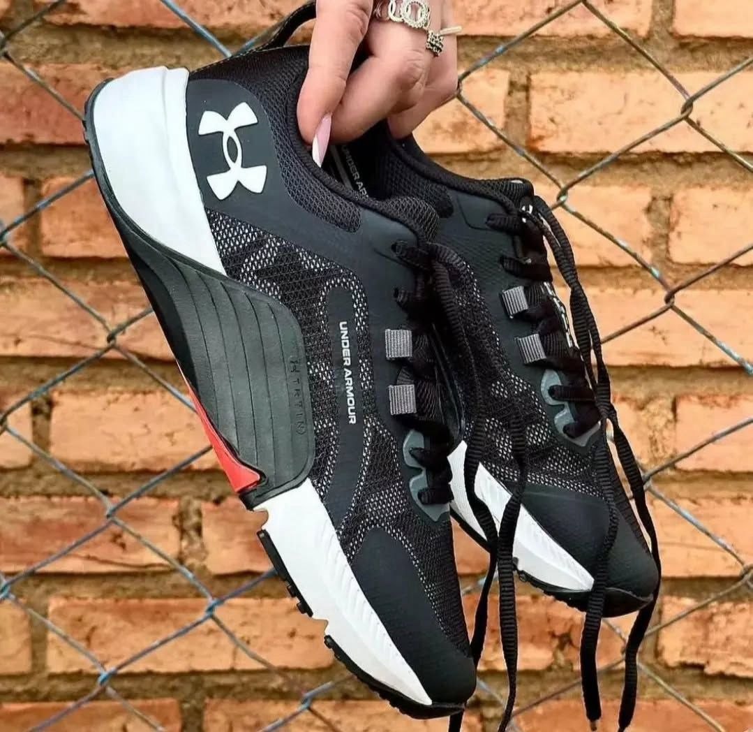 Tênis Under Armour Tribase Reps