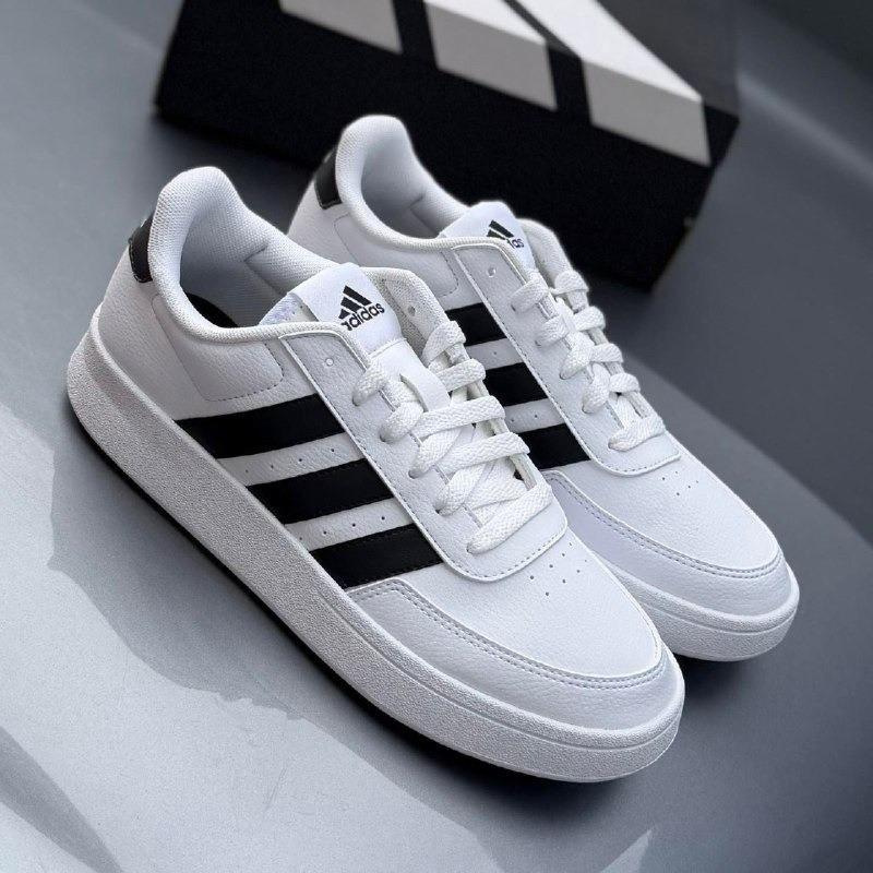Tênis Adidas Breaknet