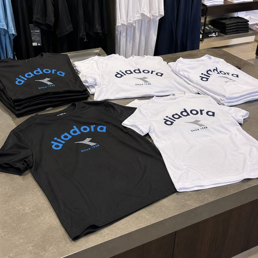 Kit Camiseta Diadora Com 2 Peças Masculina