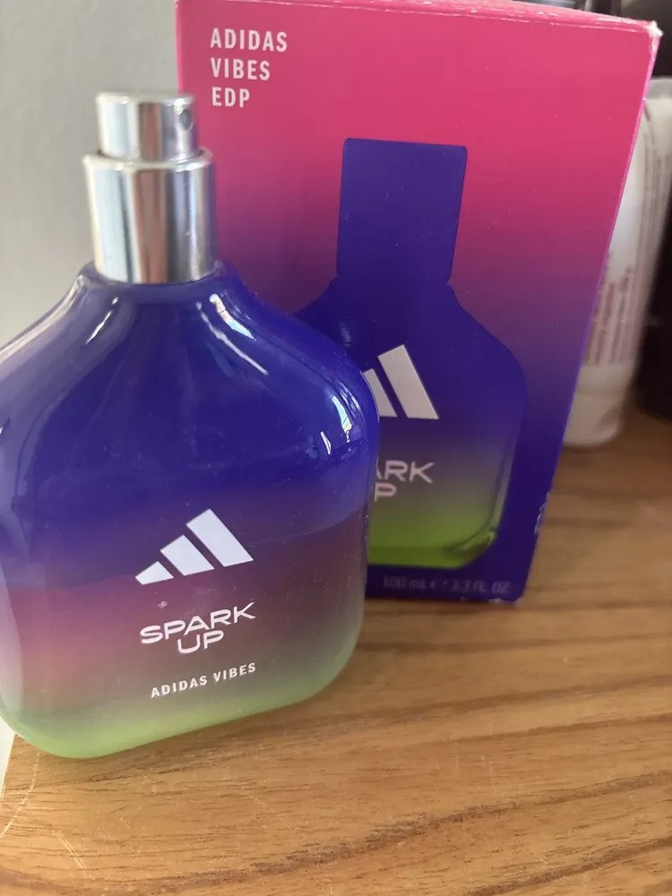 Perfume adidas Vibes Spark Up Eau de Parfum 50ml