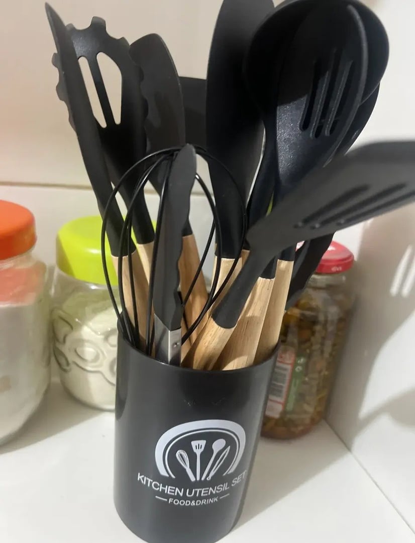 Kit 12 Utensílios De Cozinha Em Silicone Premium Com Cabo De Madeira Resistentes Ao Calor Até 220°c, Antiaderentes