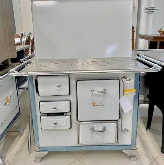 Fogão a Lenha N1 com Gabinete Petrycoski com Tampa