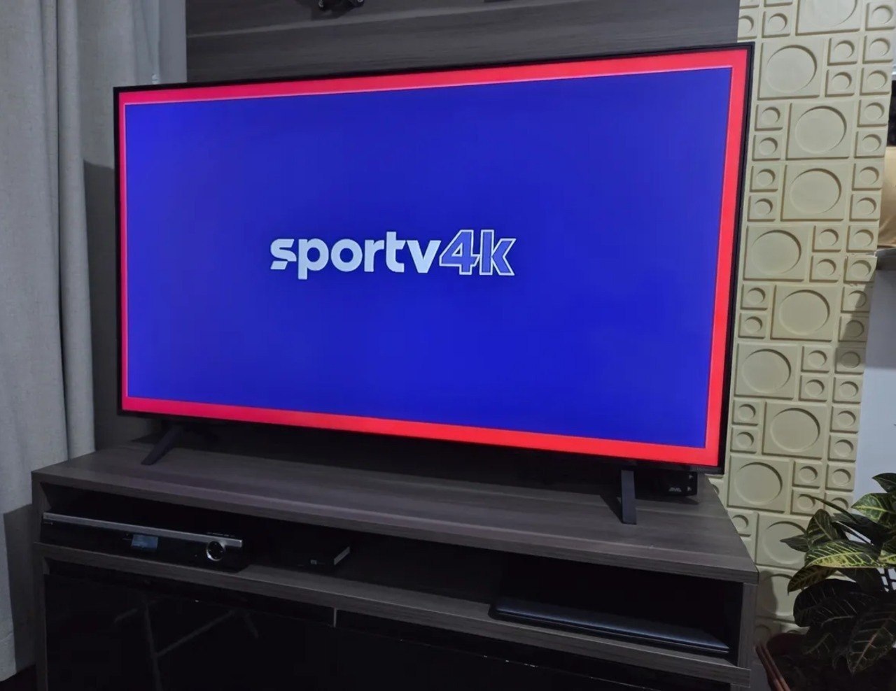 Smart Tv LG Nanocell Ai 4k Nano80 55 Polegadas Cores Puras Processador 7 Ai Ger 8 Webos 25