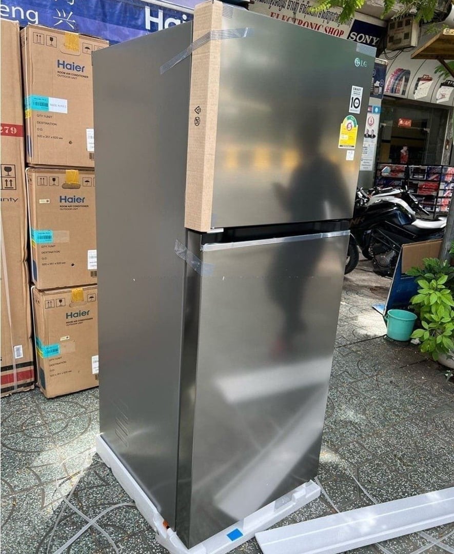 Geladeira LG Frost Free Inverter 395 Litros Top Freezer Prata - 110v/220v