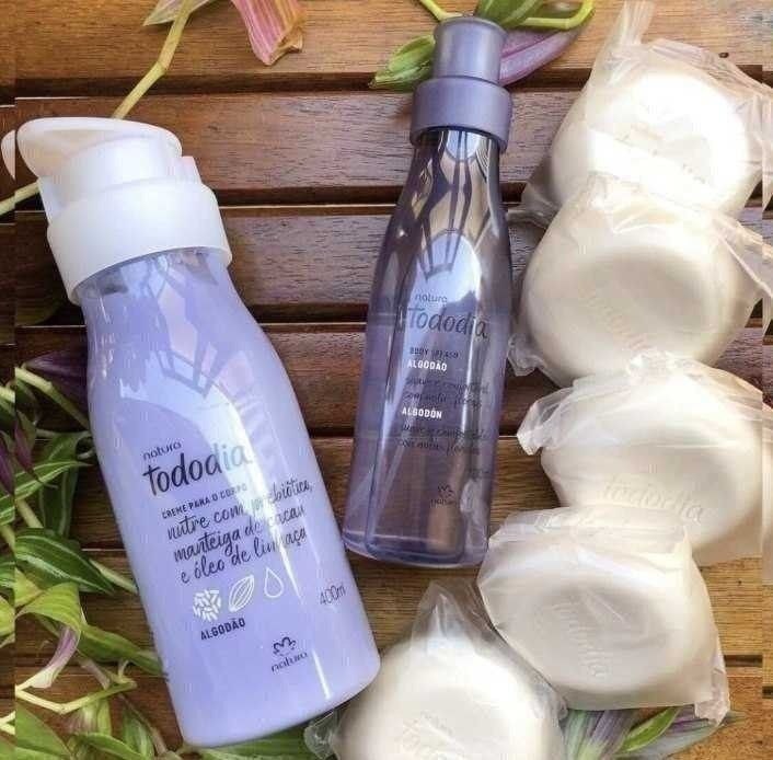 Kit Tododia Algodão com Hidratante, Body Splash e Sabonete em Barra (3 produtos)