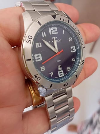 Relógio Masculino Technos Performance Militar Cor Prateado com Fundo Preto