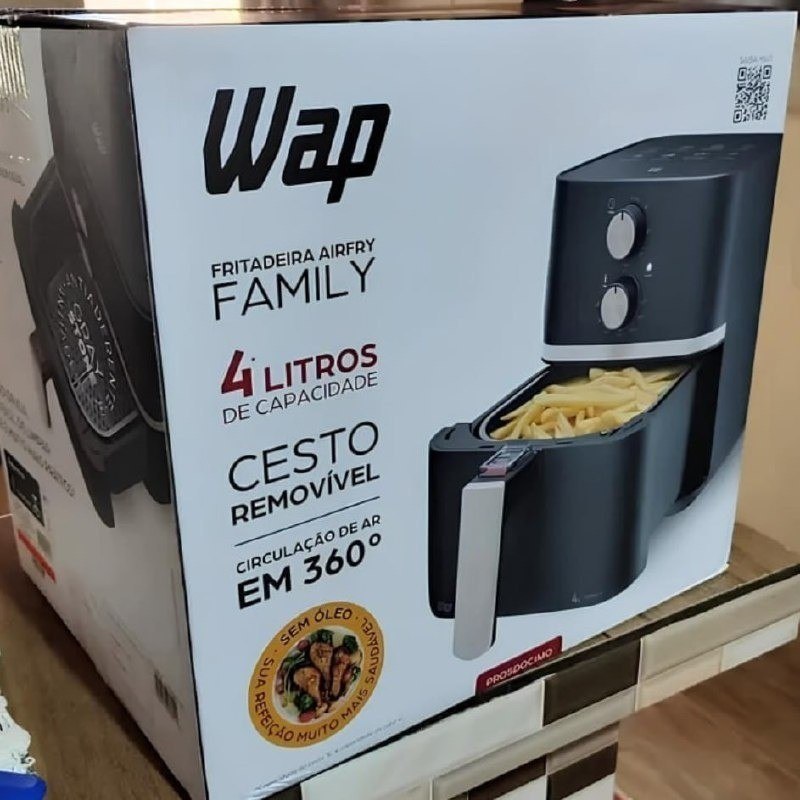 Fritadeira Elétrica Air Fryer Wap Family 4L c/ Timer Antiaderente Preto - 110v/220v