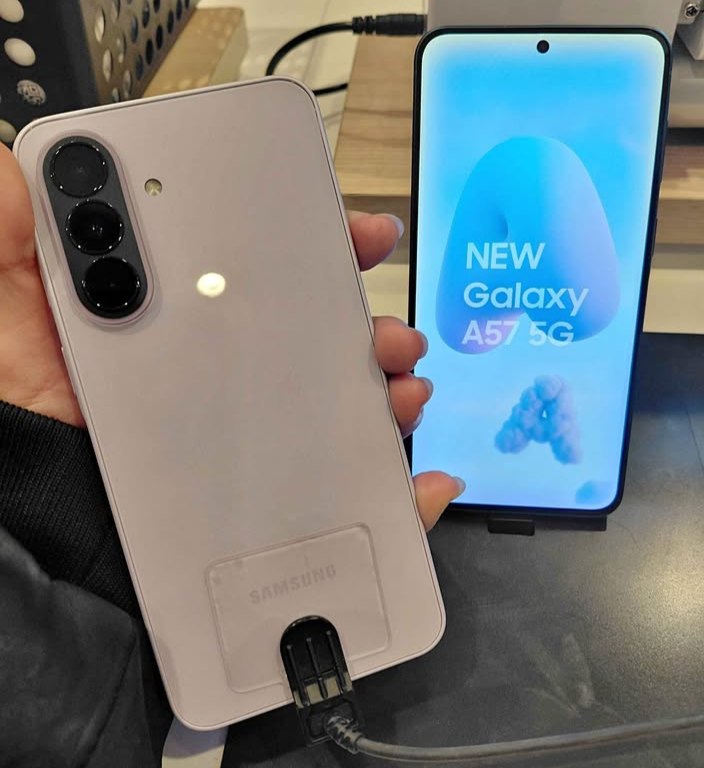 Samsung Galaxy A57 256GB 5G 8GB RAM Tela 6,7" Super AMOLED+ Câm Tripla + Selfie 120Hz 5000...
