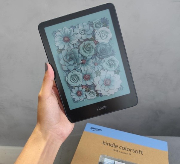 Kindle Colorsoft (16 GB) - Com tela colorida e temperatura de luz ajustável - Preto
