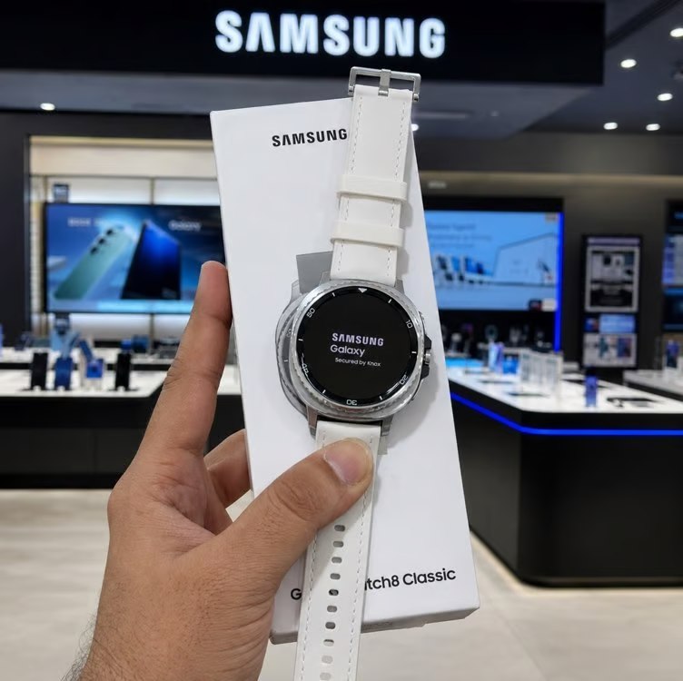 Smartwatch Samsung Galaxy Watch8 40mm Grafite 32GB Bluetooth - Grafite ou Branco