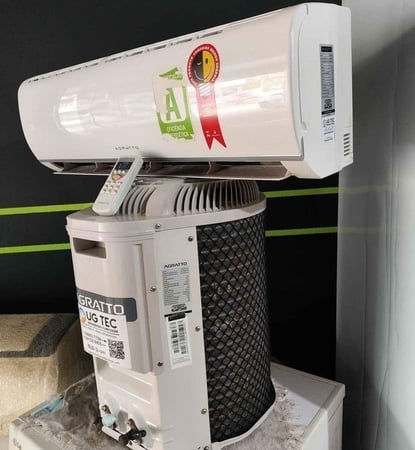 Ar-Condicionado Split Agratto Liv Inverter Top 9.000Btus Quente e Frio - 220v