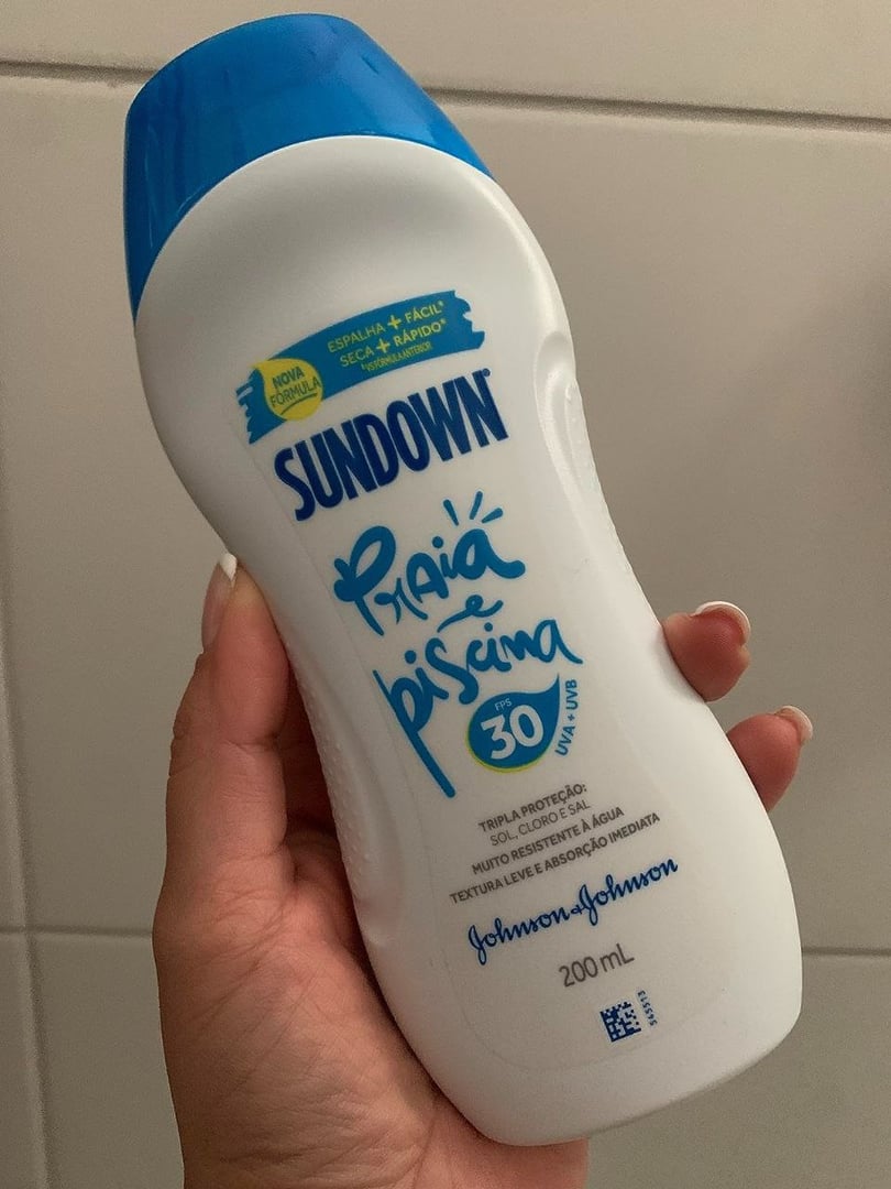 Protetor Solar Corpo e Rosto SUNDOWN® Praia e Piscina FPS 30, 200mL