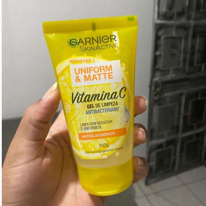 Gel de Limpeza Facial Antibacteriano Garnier Uniform & Matte Vitamina C, 150ml