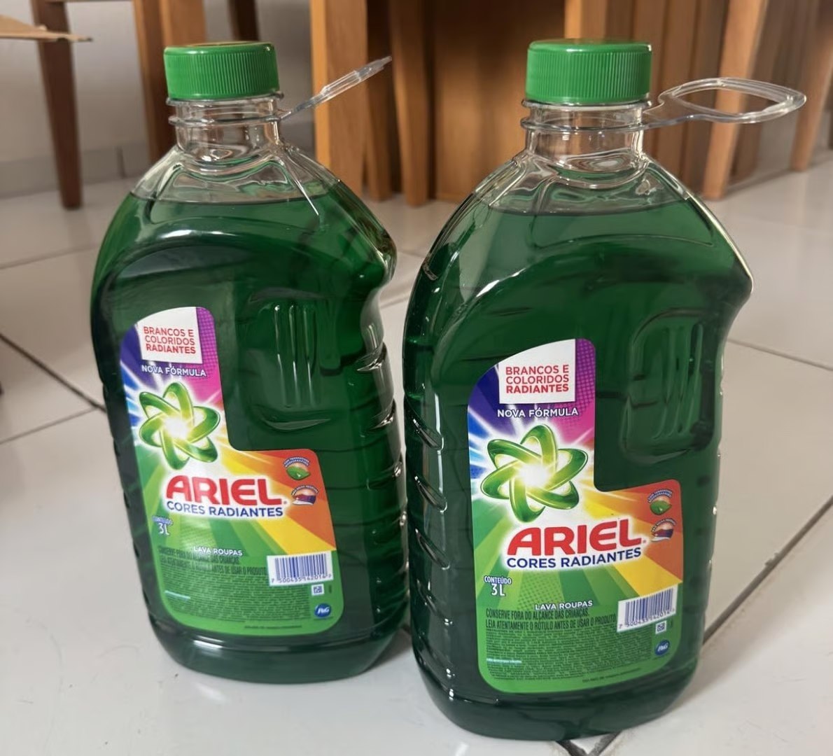 Ariel Sabão Líquido Cores Radiantes 3L