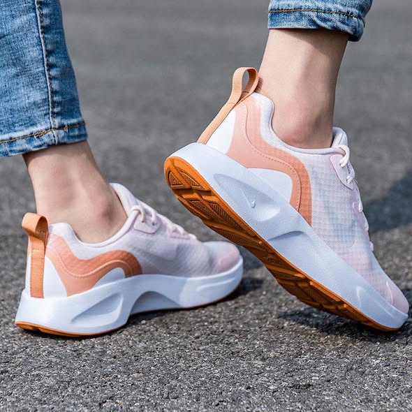 Tênis Nike Wearallday Feminino - Num. 36