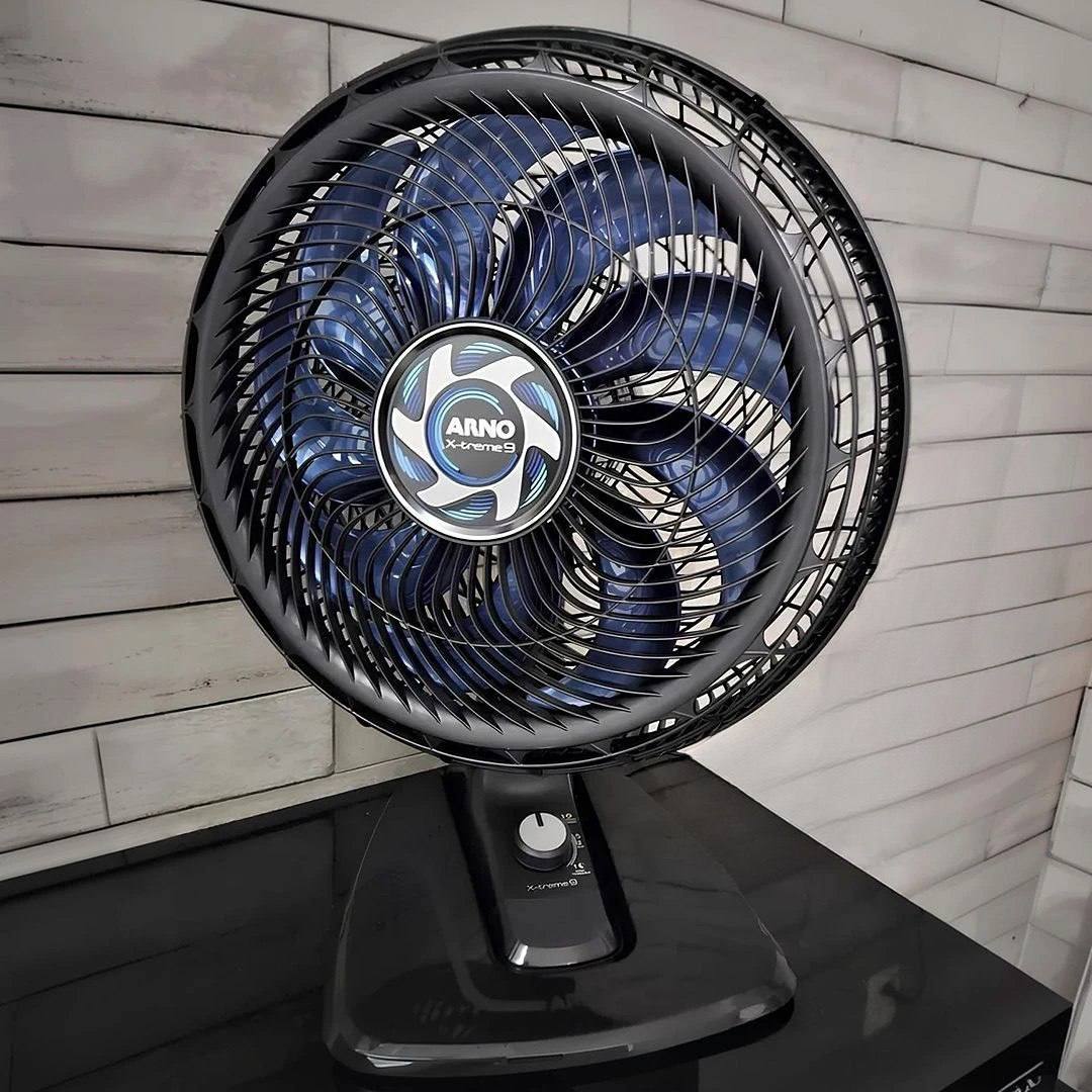 Ventilador Arno X-treme 9 Mesa 40cm Ve90 Preto 127v Azul Plástico