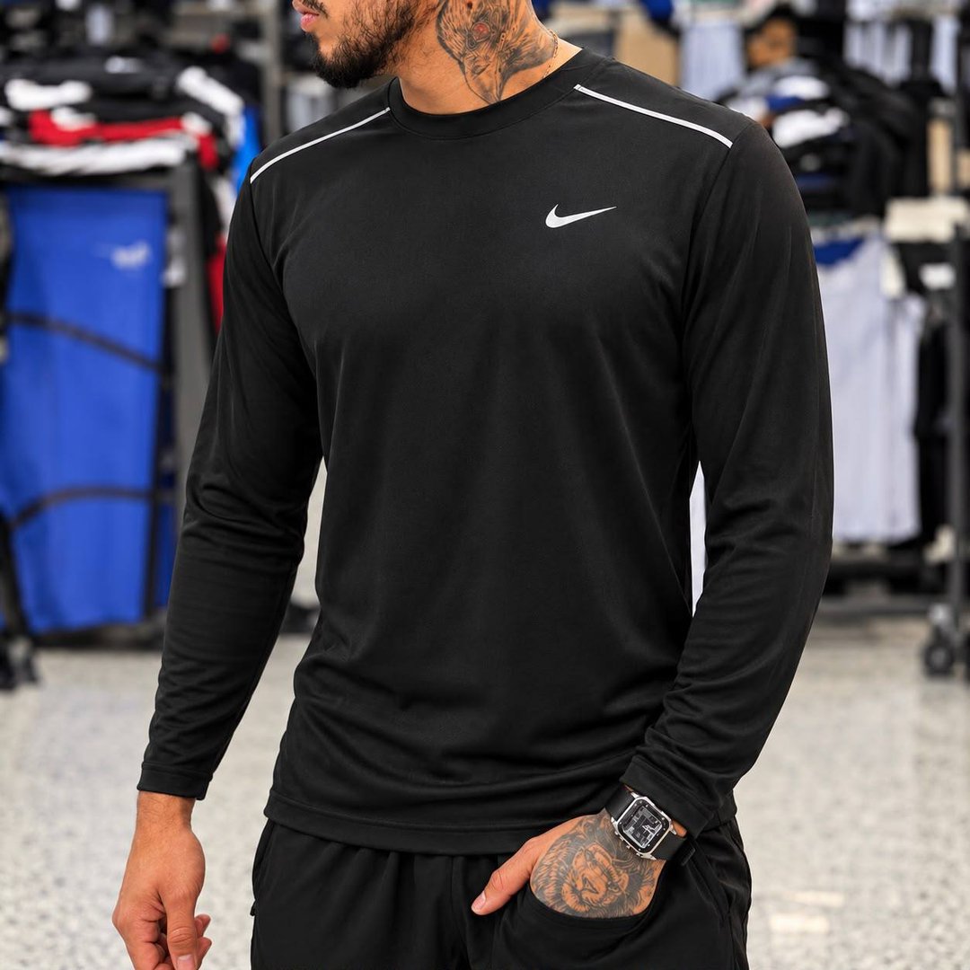 Camiseta Dri-fit Nike Manga Longa Uv Miler Masculina Preto G