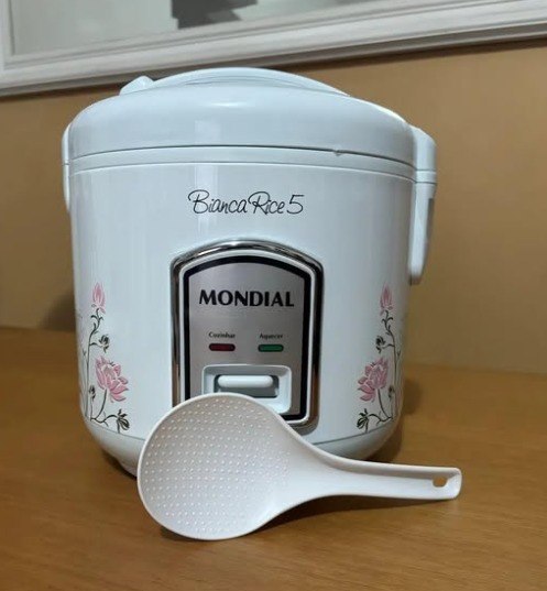 Panela de Arroz Elétrica Mondial Bianca Rice NPE-05-5X 5 Xícaras 400W