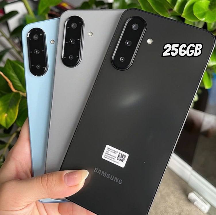 Celular Samsung Galaxy A17 Com Ia, 256gb, 8gb Ram, Câm De 50mp, Tela De 6.7 , Nfc, Ip54 - Preto 4G