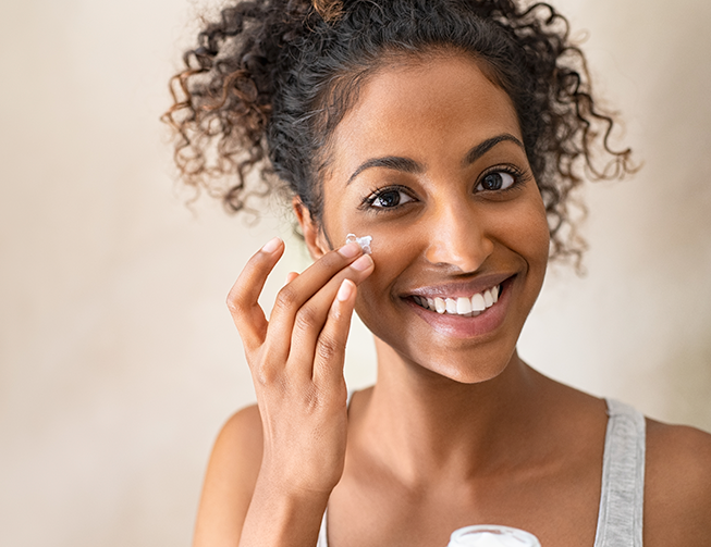 Revitalize Sua Beleza: Por que as Mulheres Devem Usar o Kit Sérum...